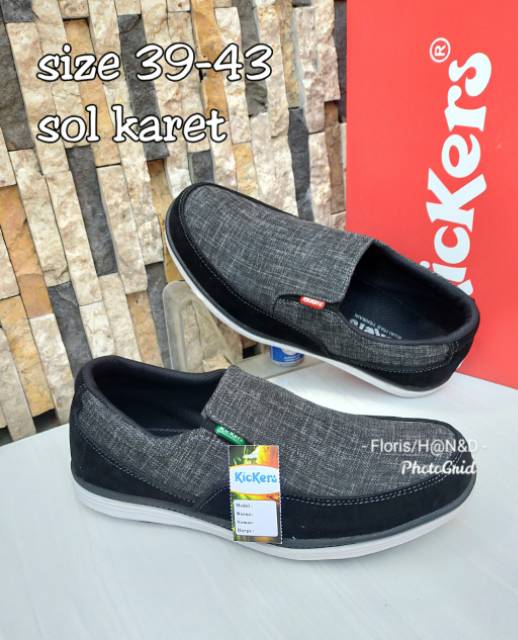 Sepatu kickers slop