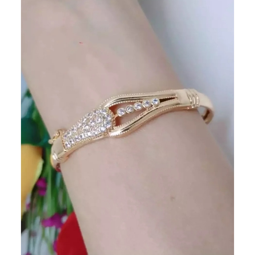 PROMO GELANG TANGAN WANITA TERBARU DAN TER LARIS