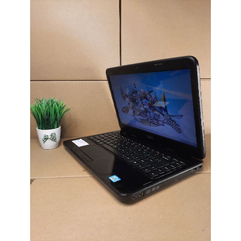 Laptop Dell Inspiron N4050 Intel core i5-2450MRAM4 GB HDD 500 GB Bergaransi