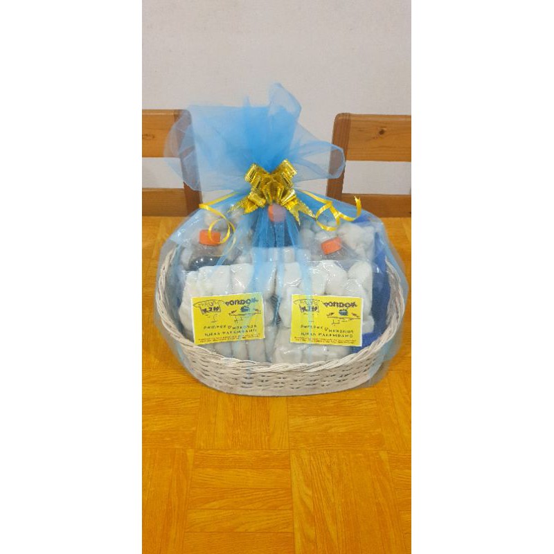 

pempek Parcel/hampers pempek