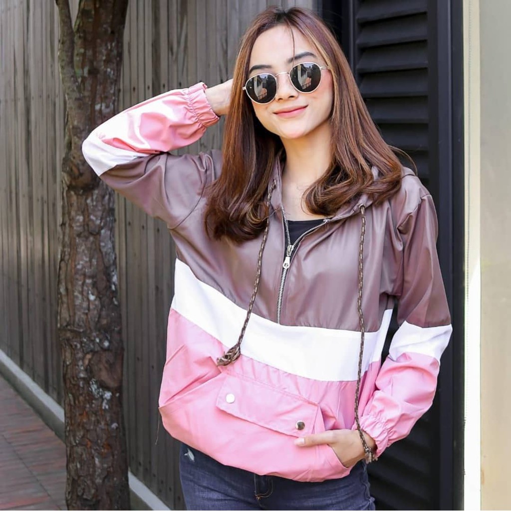 Brio Jaket Comby - Jaket Parasut Wanita