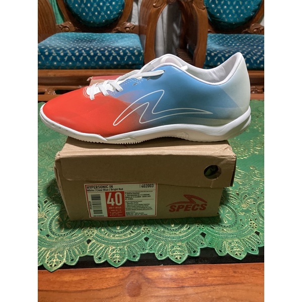 Sepatu Futsal Specs hypersonic in white clear blue bright red