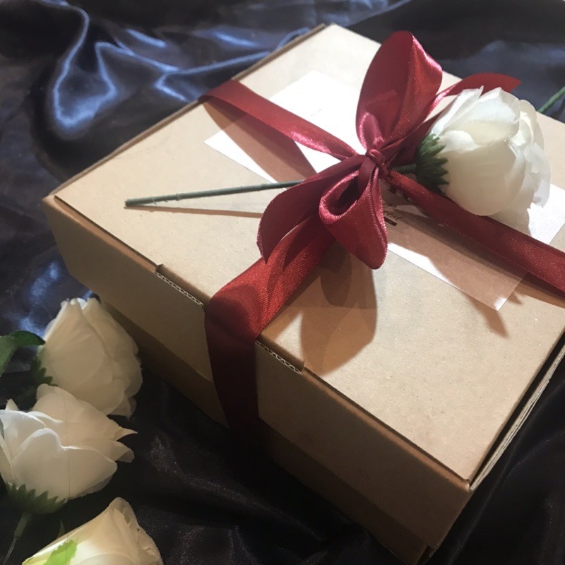 HAMPERS VALENTINE HADIAH VALENTINE PEACH GUM DAN PREMIUM BROWNIES VALENTINES GIFT HADIAH VALENTINE