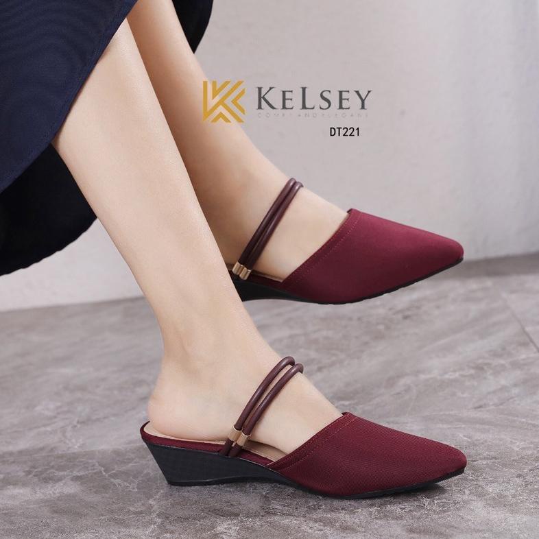 Kelsey Sepatu Heels Wanita Dt221