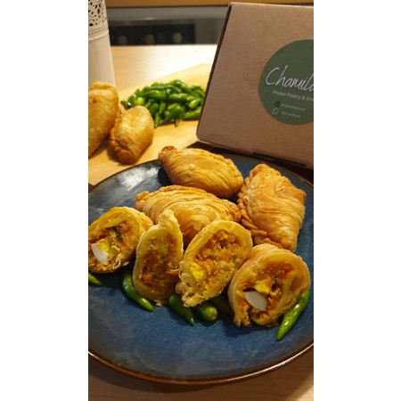 

Pastel Pastry Croissant Crispy CHAMILAN BY ORYCHA Isi 5 pcs / Isi 10 pcs