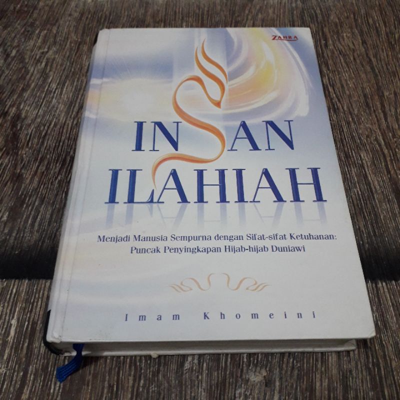 INSAN ILAHIAH MENJADI MANUSIA SEMPURNA IMAM KHOMEINI