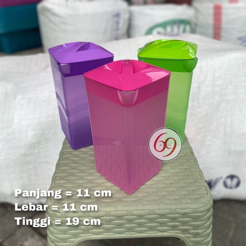 Jual 1 Pcs Eskan Pluto Calista 15 Liter Teko Air Plastik Moci Segi Warna Ukuran 1500 Ml 7952