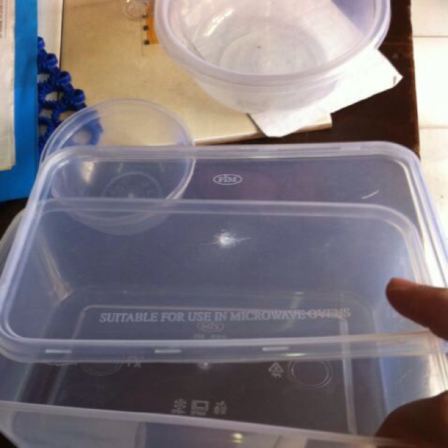 Box kotak makan plastik 650ml