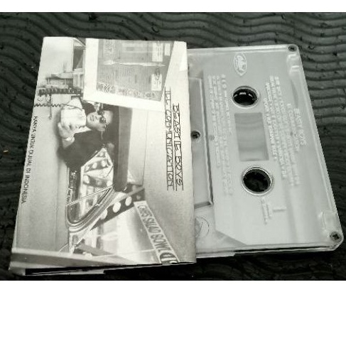Kaset Pita Beastie Boys - Ill Communication - rap core hardcore