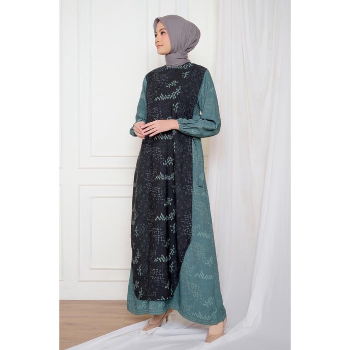 BIA x Cut Meyriska - Teona Chieve Dress - Islamic Journey In Polandia