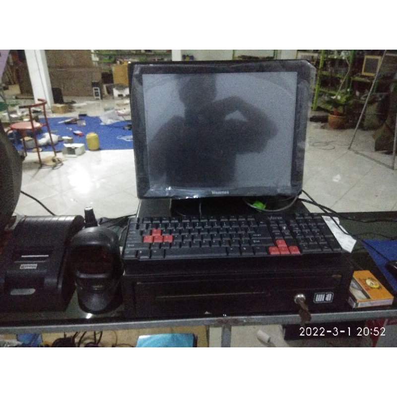 Jual Komputer Kasir All in One Layar Sentuh Merk Wearnes | Shopee Indonesia
