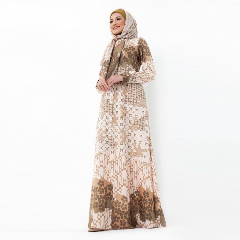 PRIANKA GREEN DRESS MANDJHA IVAN GUNAWAN