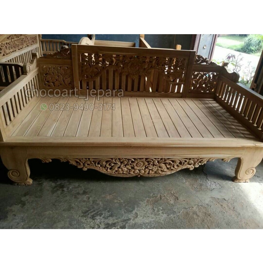 Bangku bale bale majapahit jumbo Bale Bele Risban Majapahit Daybed Sofa Ukiran chocoart jepara jati