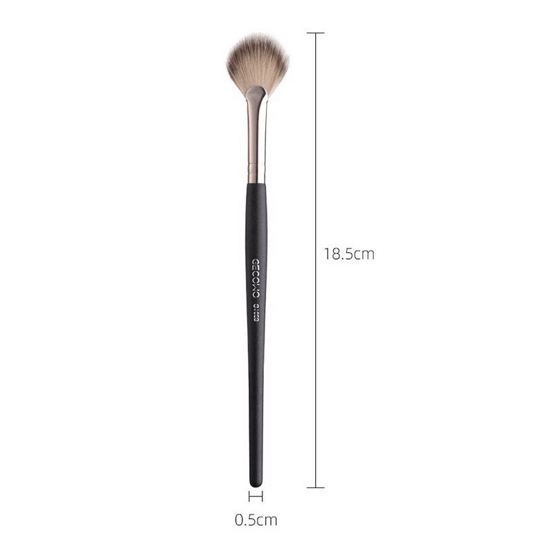 Brush Makeup Bentuk Kipas Bahan Rambut Lembut Untuk Contour Loose Powder Highlight