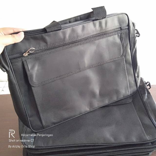 Obral Tas selempang Laptop Hitam Polos READY STOK