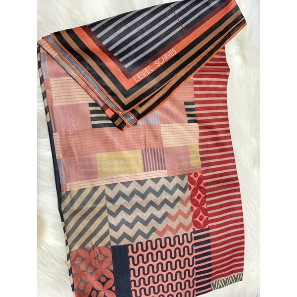 preloved level scarves levelup