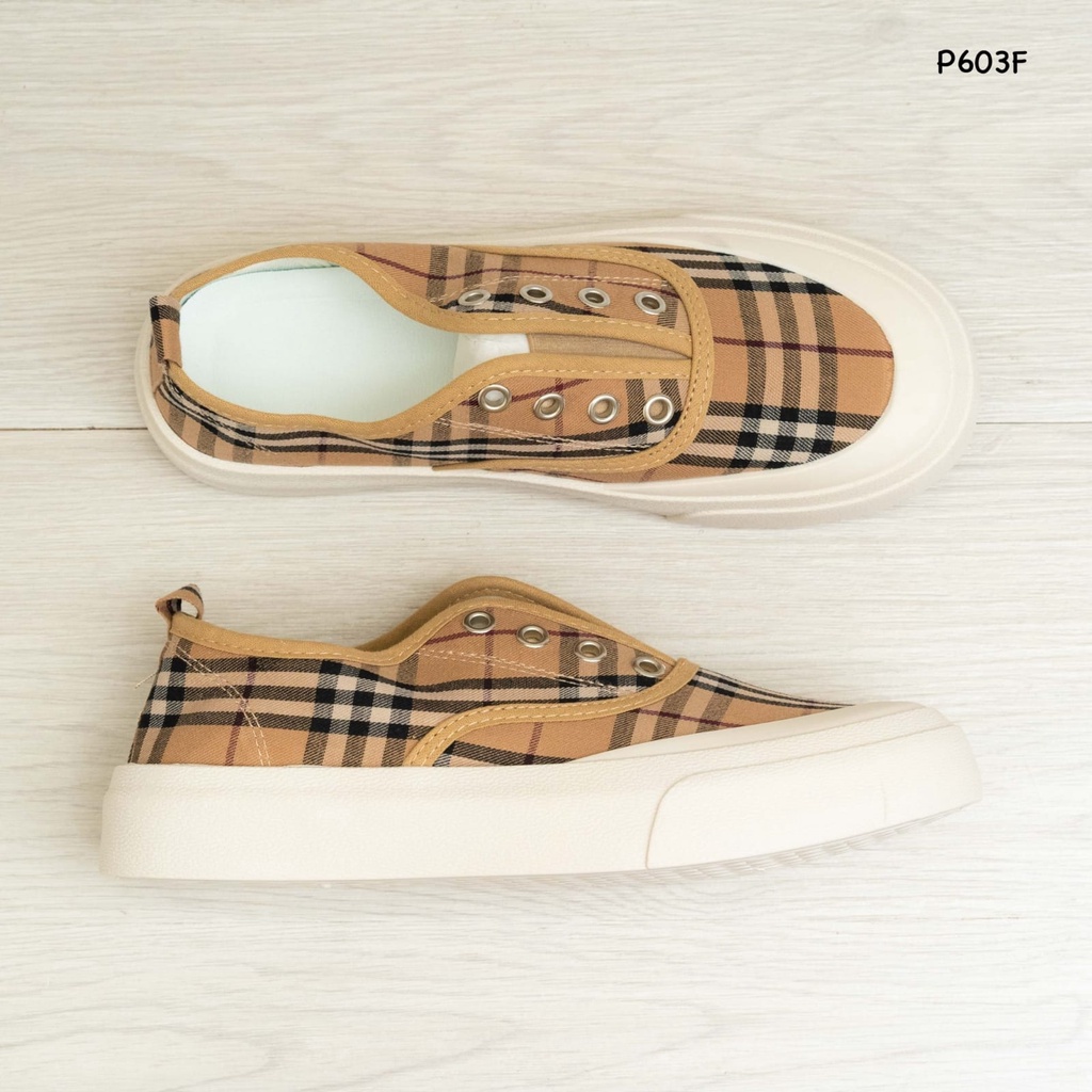 SEPATU CEWEK FASHION P603F