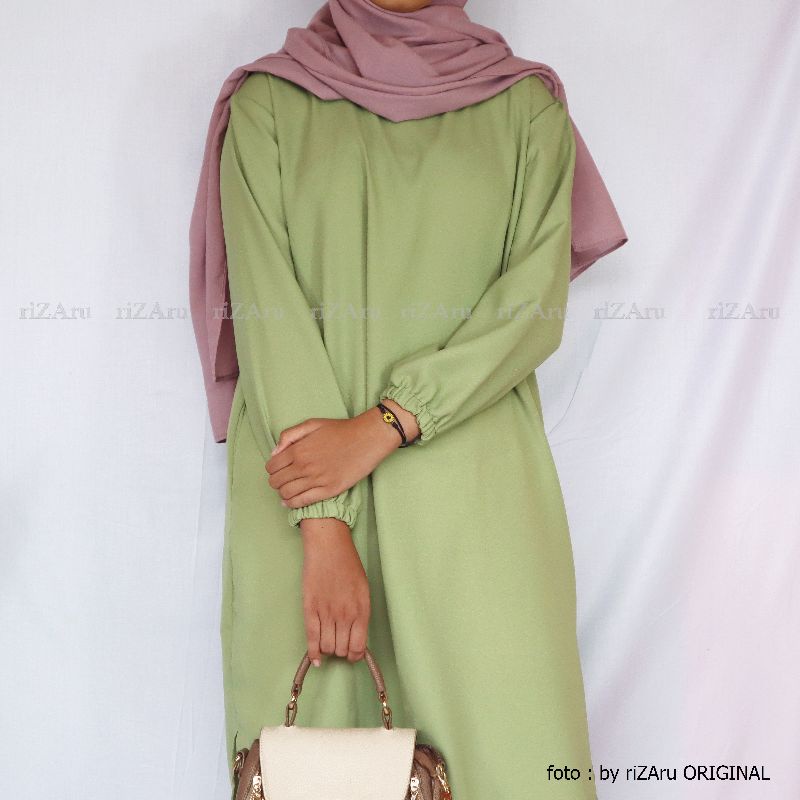 Tunik Belah Pinggir | Atasan Gamis by riZAru