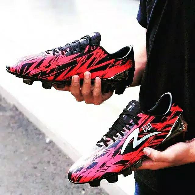 Sepatu bola SPECS Iluzion X Super Simic