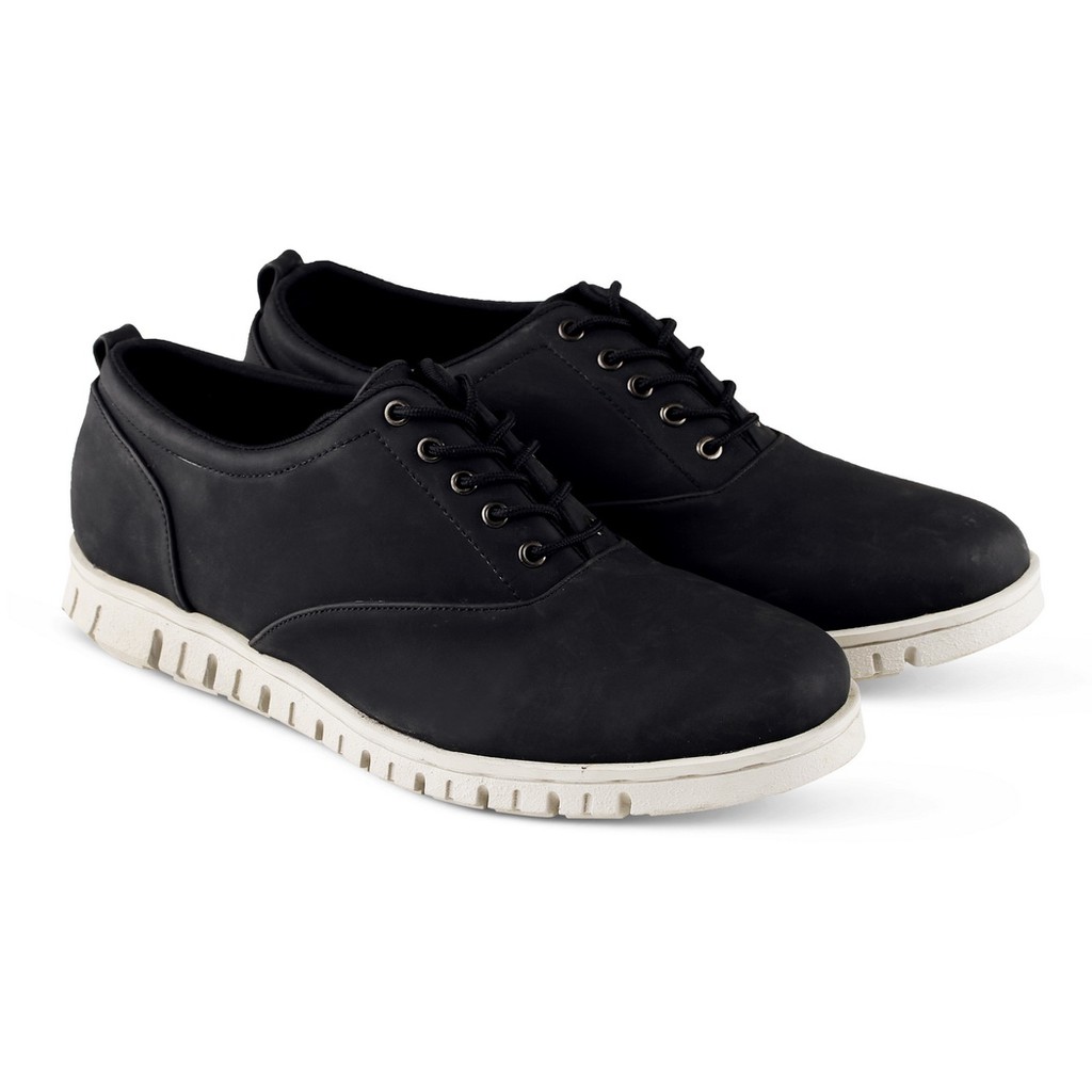 Monday Footwear Kaidou Black | Sepatu Pria