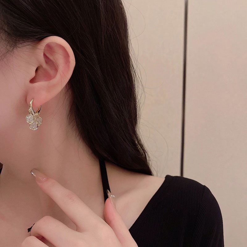 Anting Stud Bahan 925 silver needle Bentuk Opal Untuk Wanita