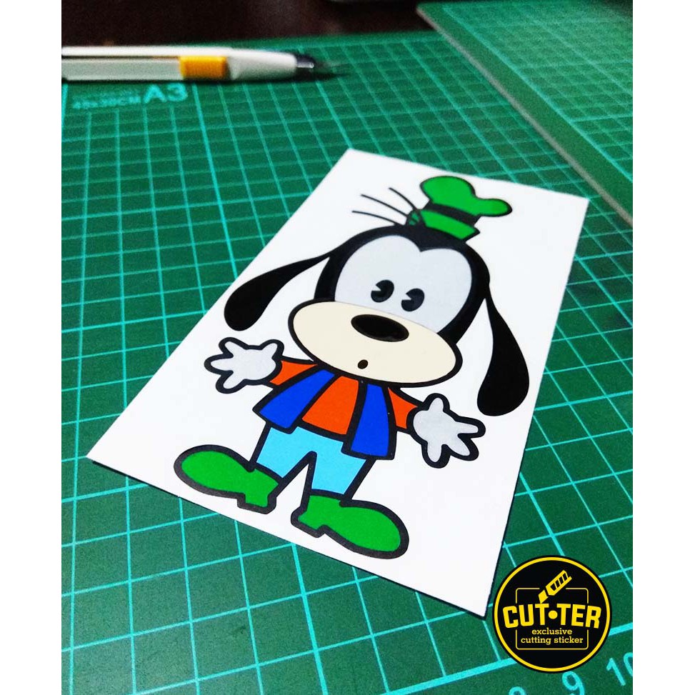 

cutting sticker GOOFY disney stand