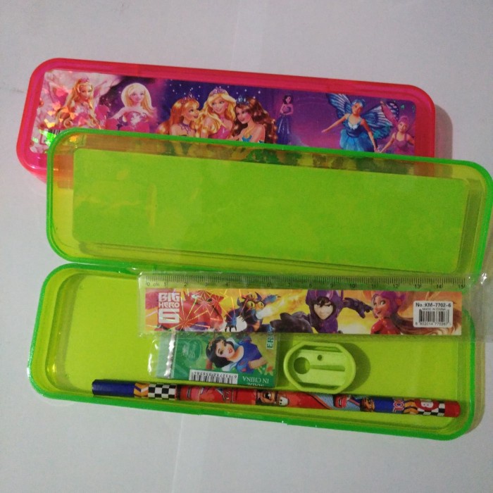 

Hemat Pencil Case Plastik Amc 019 Tempat Pensil + Isi Limited