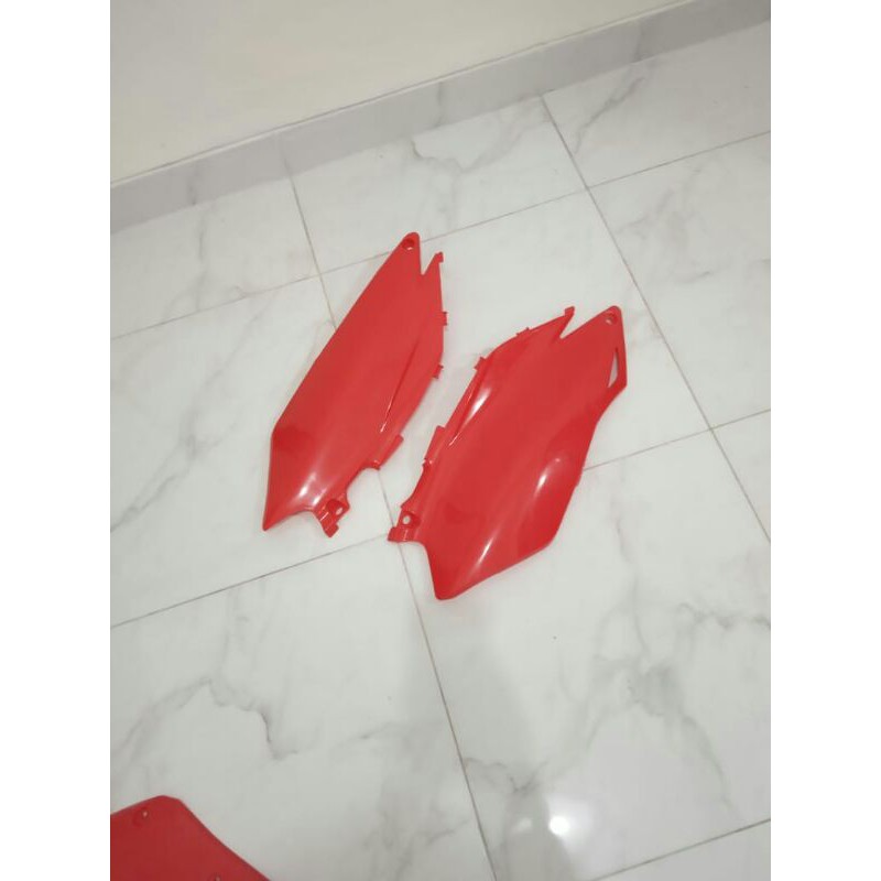 Cover body crf 250 Body belakang crf 250