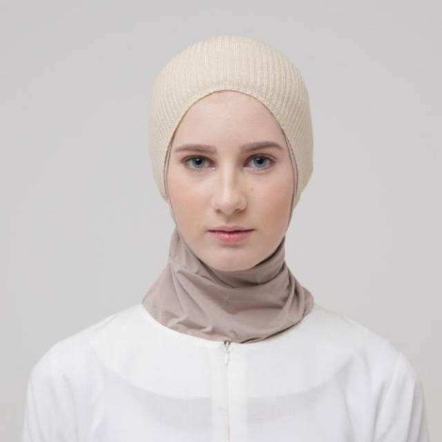 Zoya bandana rajut naomi