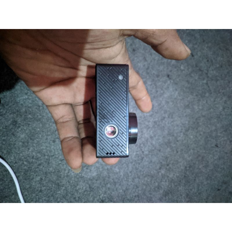 YI action camera (bekas)