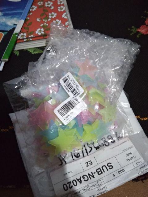 Glow In The Dark Isi 100 Pcs 07030064 / Stiker Glow In The Dark / Stiker Bintang / Stiker Dinding