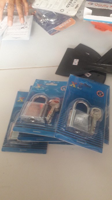 Gembok Nekel 40 Mm Freed Leher Pendek