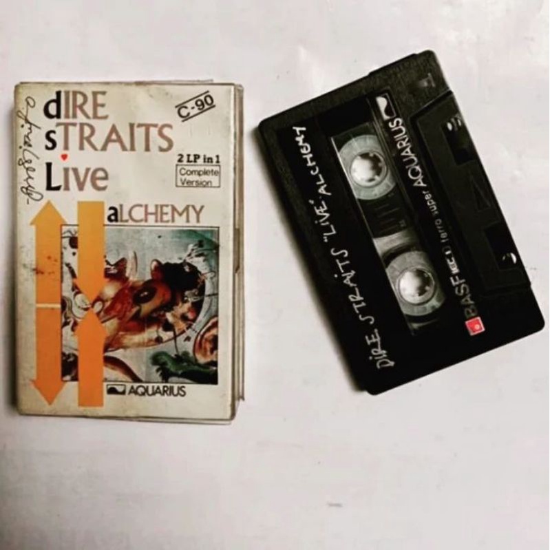 Kaset Dire Straits Live Alchemy