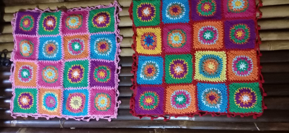 Sarung Bantal Rajut Ukuran 40×40 Cm