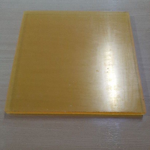 

PU Plat 15 mm x 330 x 330 Polyurethane Poliuretana