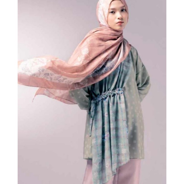 Dadara top Ria miranda