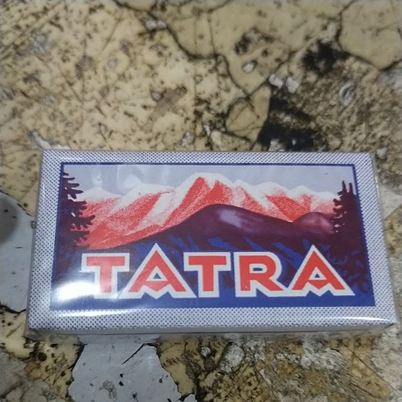 silet tatra per box kecil, isi 10 silet.