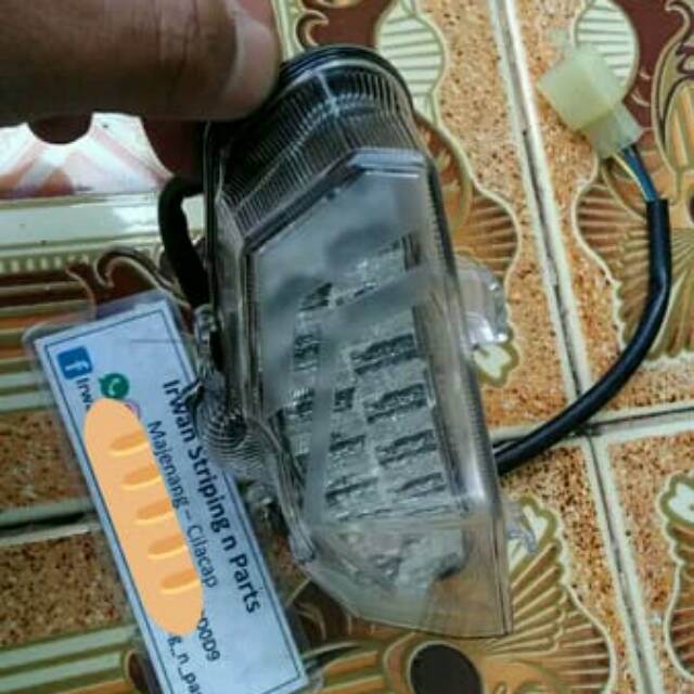 Stoplamp Lampu Belakang Original Yamaha Xabre MSlaz Vixion R All New Vixion