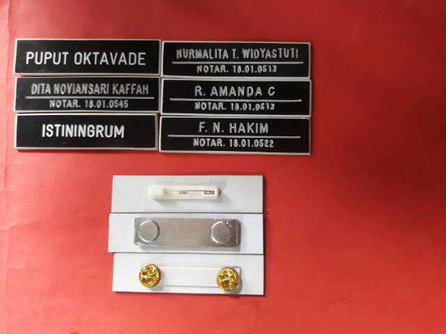 

Papan nama grafir / Papan nama PDH / Nama Dada / Nametag