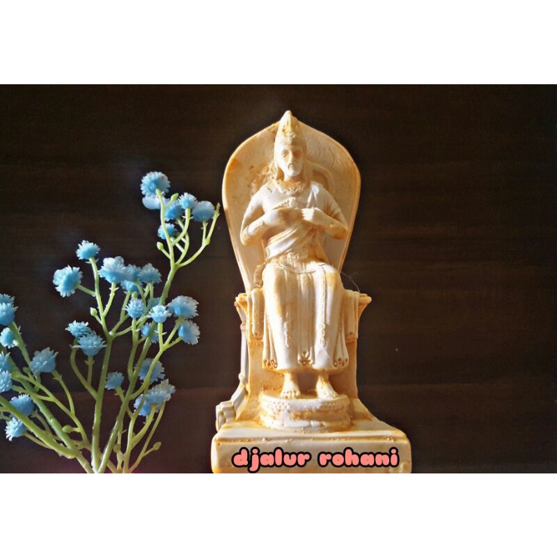 PATUNG HATI KUDUS TUHAN YESUS GANJURAN