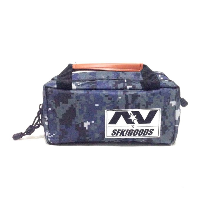 Medium Mecha Pro Special Edition AV x SFKGoods Vape Bag (Digital Camo Navy)