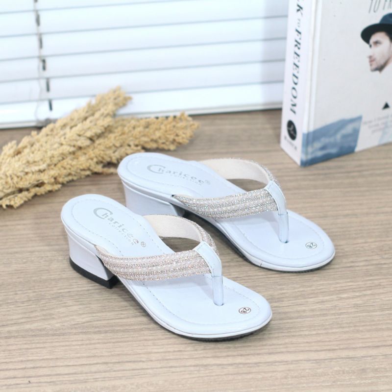 Sandal Anak Perempuan Jepit Berliana