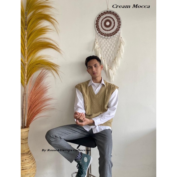 Vest Rajut Pria Rompi Unisex Motif Cable Rajut Tebal Branded - Cream