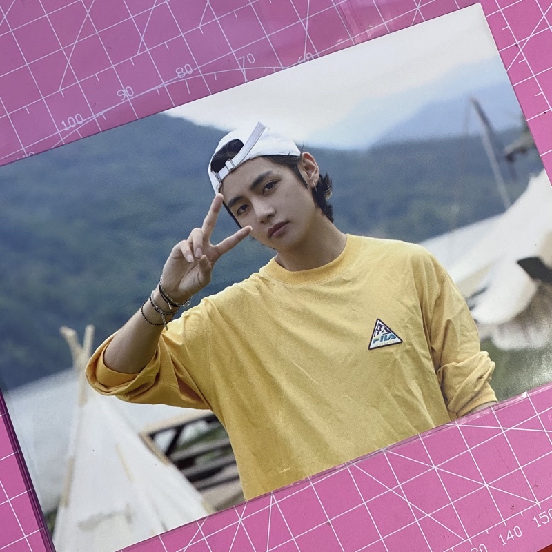postcard in the soop taehyung [booked]