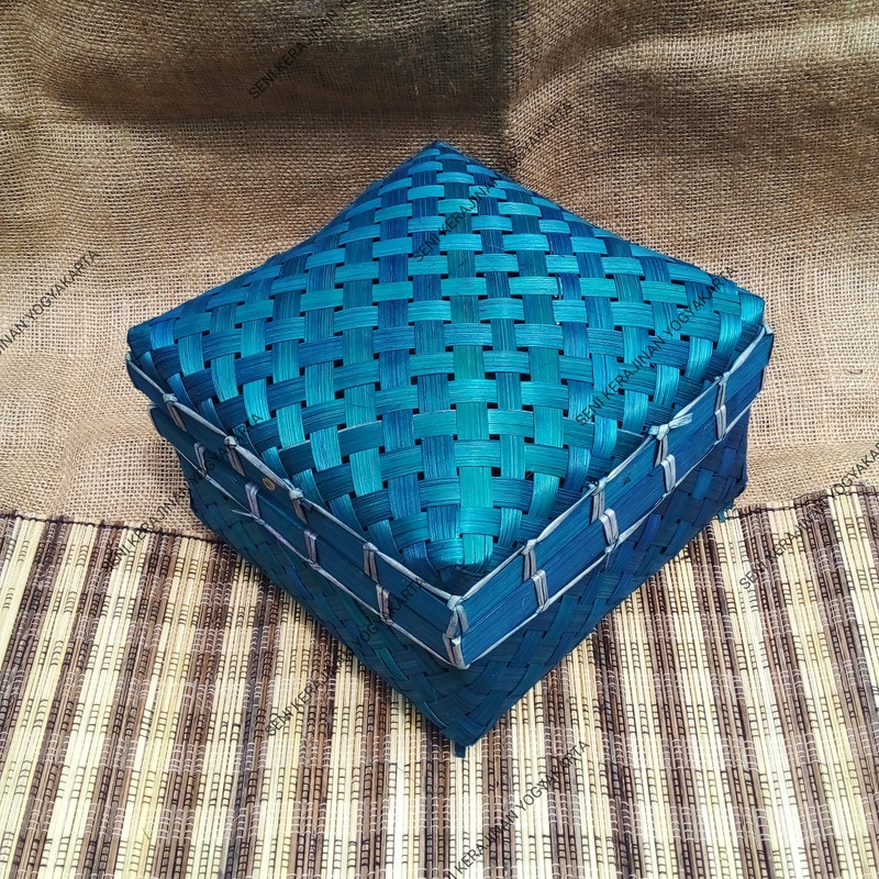 

(B197) Sokase Bambu 20cm Warna|Hampers|Wadah Sembako|Makanan|Hantaran|Hadiah|Syukuran