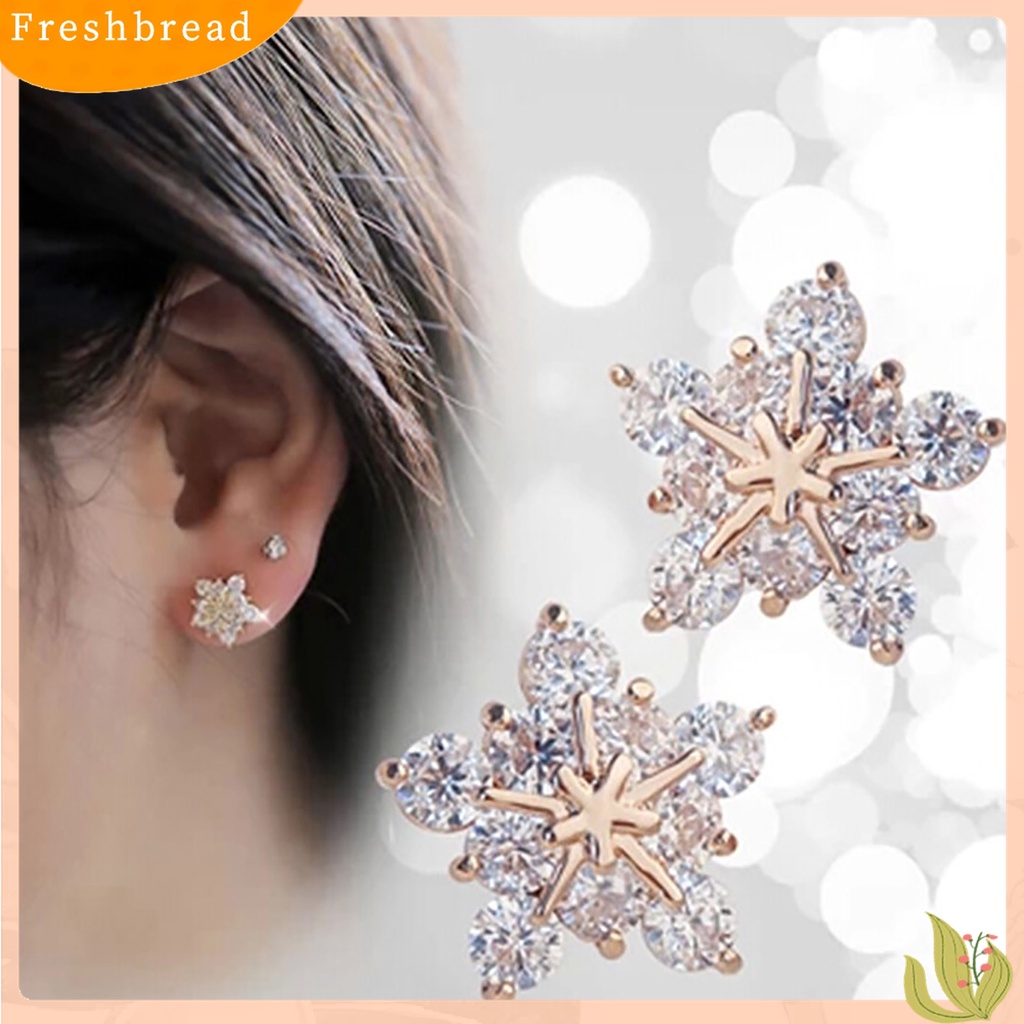 Terlaris Ear Studs Five-petal Flower Twinkling Alloy Earring Jewelry Accessory for Dating