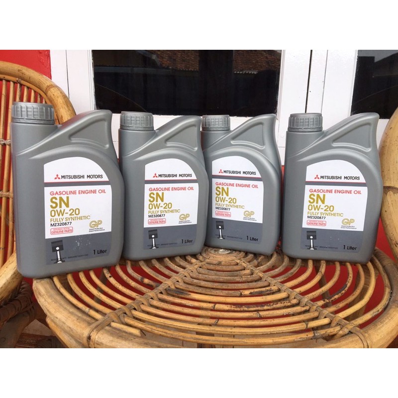 Oli mitsubishi SAE 0w-20 Api Sn + Filter oli ori honda