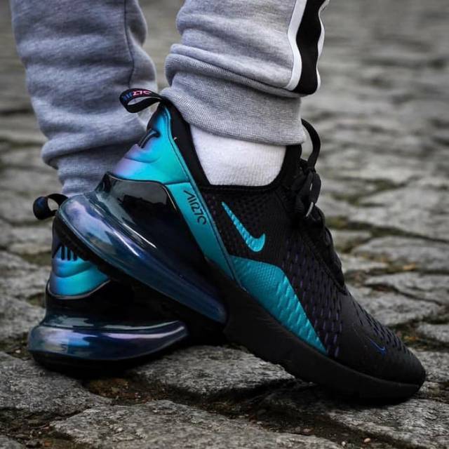 nike air max 270 future throwback