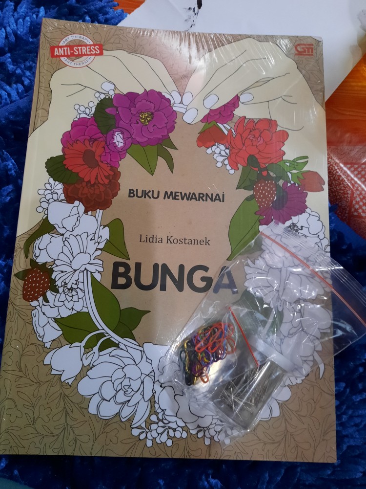 [Art Therapy Anti Stress] Buku Mewarnai Bunga Lidia Kostanek