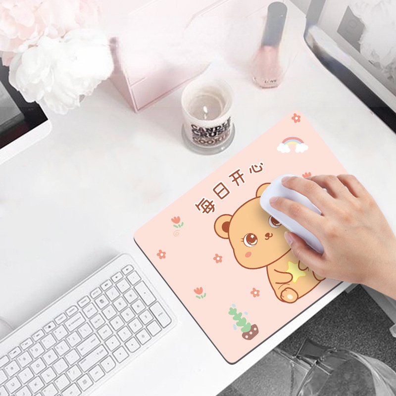 Mouse Pad Gaming Anti slip Motif Kartun Beruang Gaya Korea Untuk Pelajar Wanita